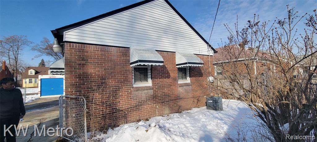 9606 Whitcomb Street, Detroit, MI 48227 — Photo 2