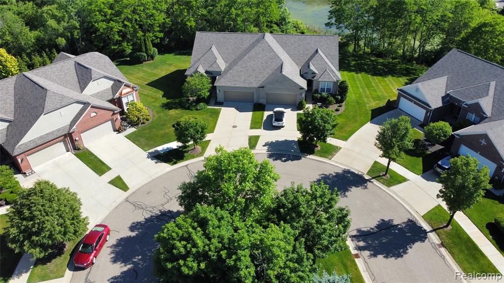 613 Zion Court, Howell, MI 48843 — Photo 3