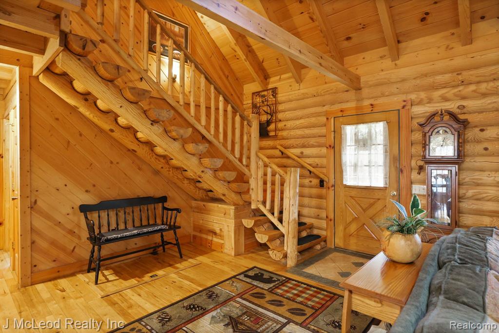 6939 TWIN CREEK Drive, Millington, MI 48746 — Photo 11