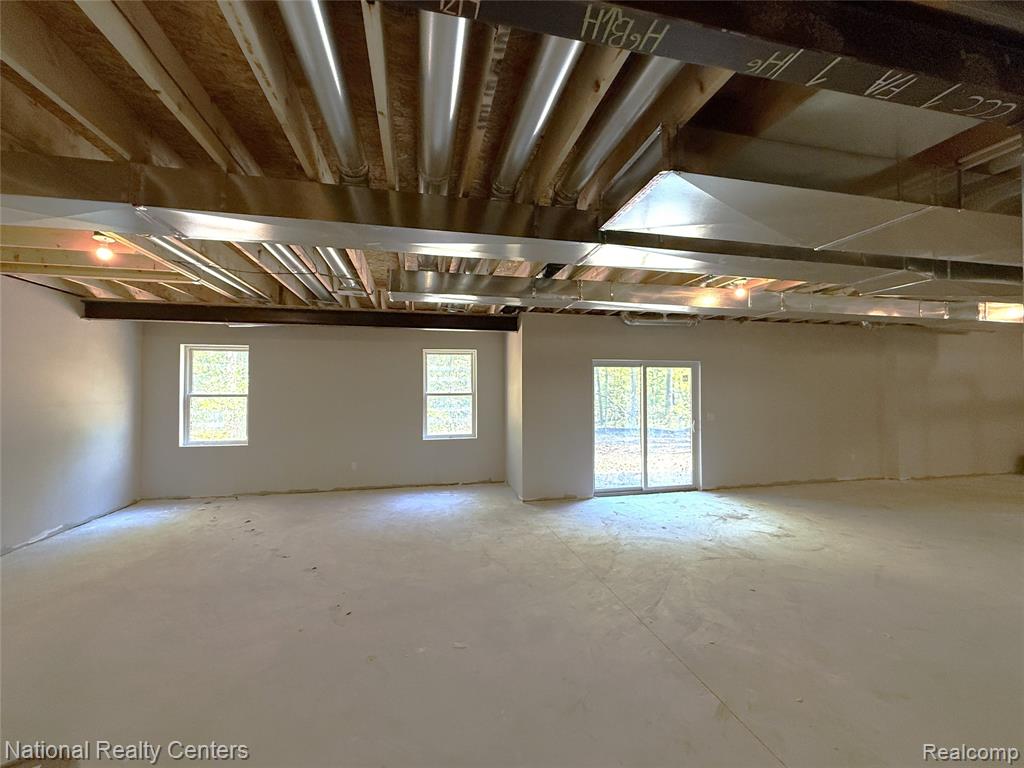 7118 Oak Ridge Court, Clarkston, MI 48348 — Photo 23