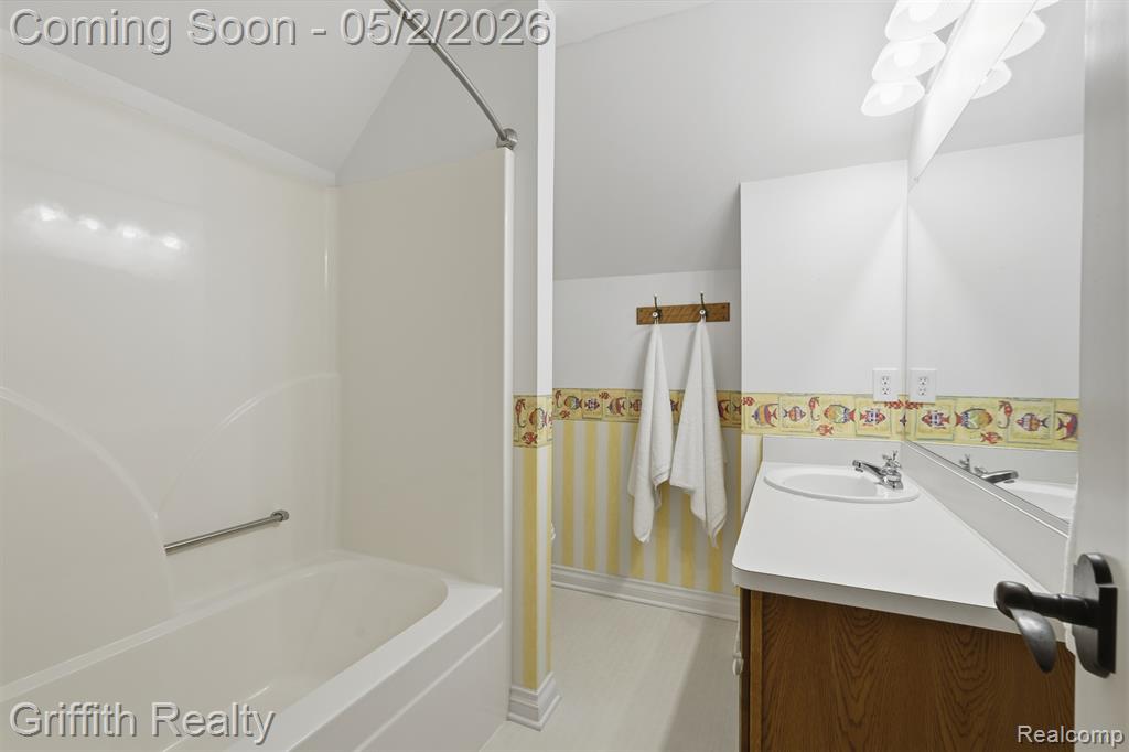 7253 Summit Ridge, Brighton, MI 48116 — Photo 35