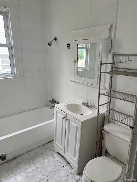 4532 FISCHER Street, Detroit, MI 48214 — Photo 8