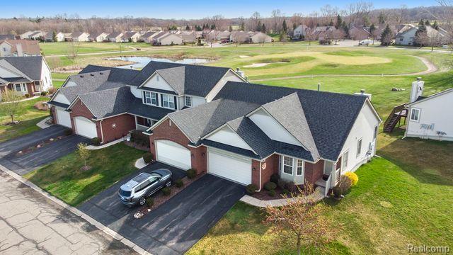 6421 CLUB Court W, Grand Blanc, MI 48439 — Photo 20