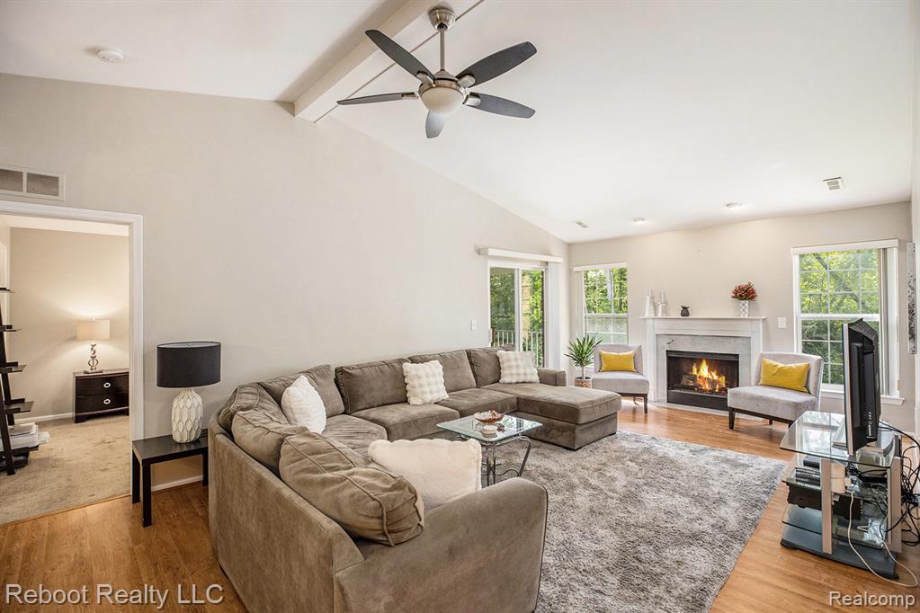 56083 Chesapeake Trail, Shelby Twp, MI 48316 — Photo 2