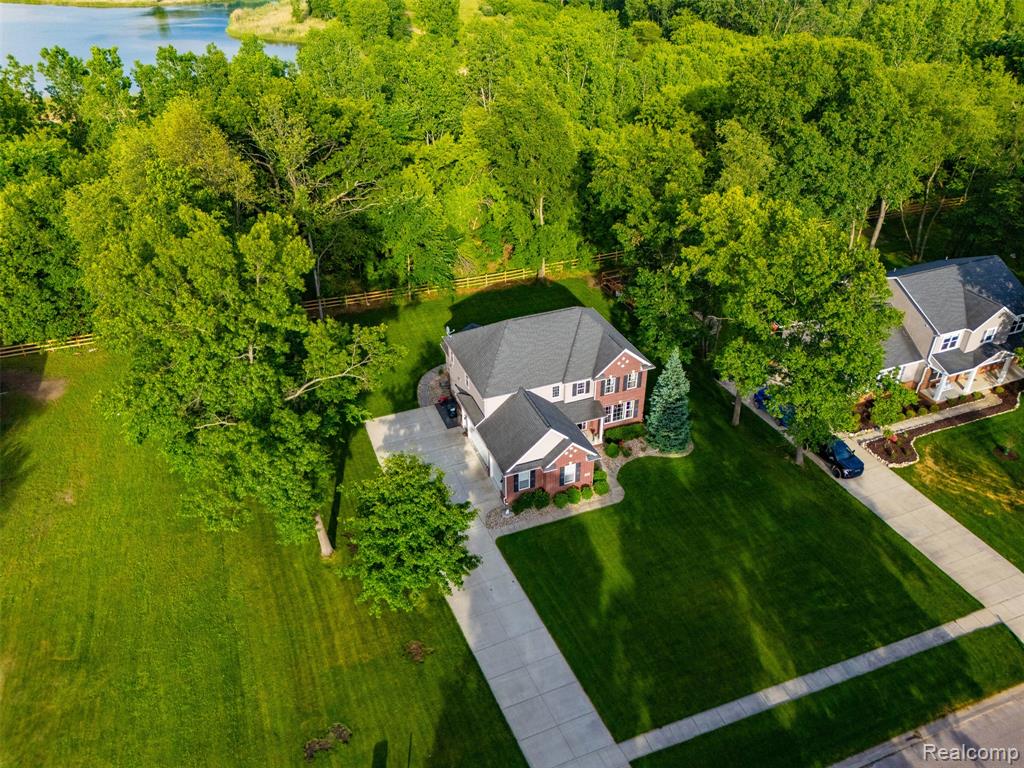 9001 Van Dusen Court, South Lyon, MI 48178 — Photo 46