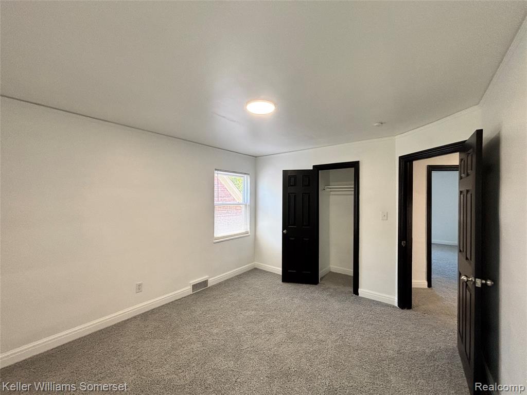 14800 Woodmont Avenue, Detroit, MI 48227 — Photo 17