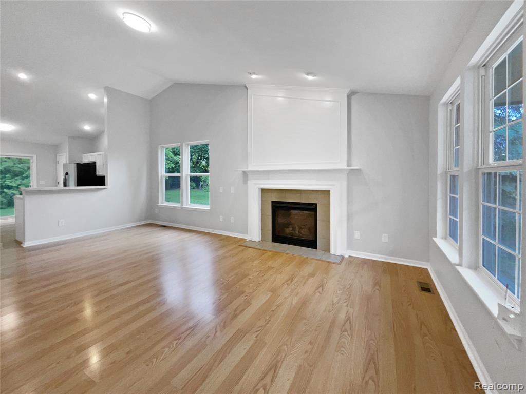 9657 Rockland, Redford, MI 48239 — Photo 12