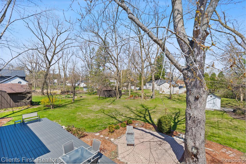 9350 BYROMAR Lane, Grosse Ile, MI 48138 — Photo 37