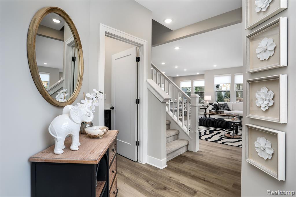 3018 Canopy Tree Way, 10, Ann Arbor, MI 48103 — Photo 4