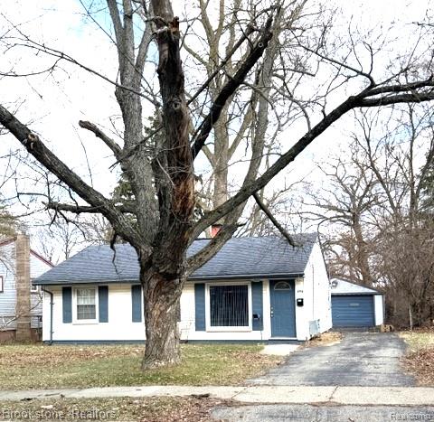 694 Emerson Avenue, Pontiac, MI 48340 — front exterior