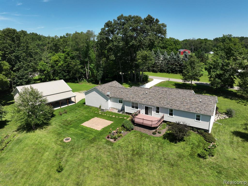 10031 IOSCO RIDGE Drive, Gregory, MI 48137 — Photo 6