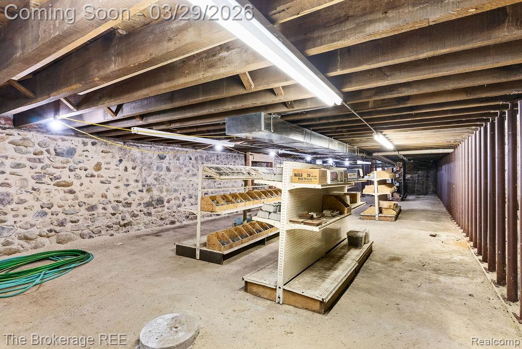 4654 WATER Street, Columbiaville, MI 48421 — Photo 48