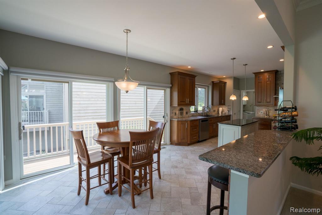 4870 DORAL Drive, Ann Arbor, MI 48108 — Photo 16