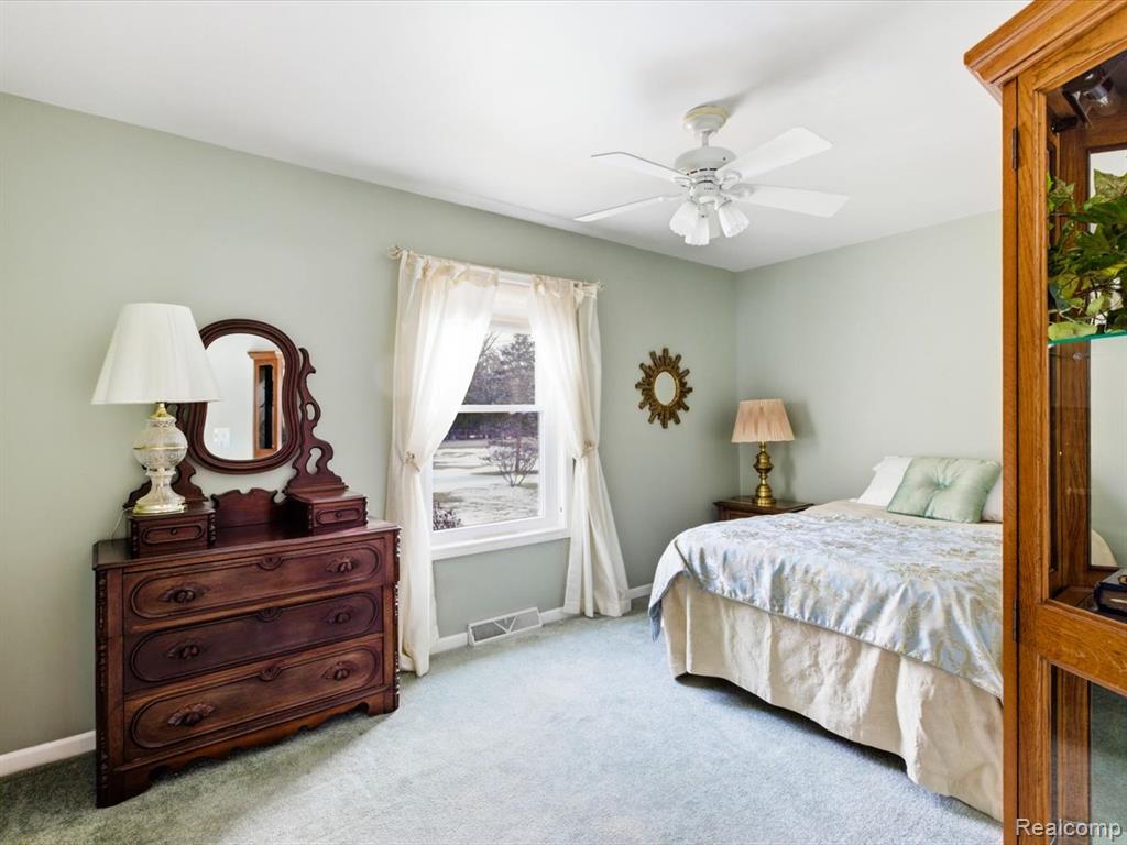 8431 Lakeshore Road, Burtchville, MI 48059 — Photo 30