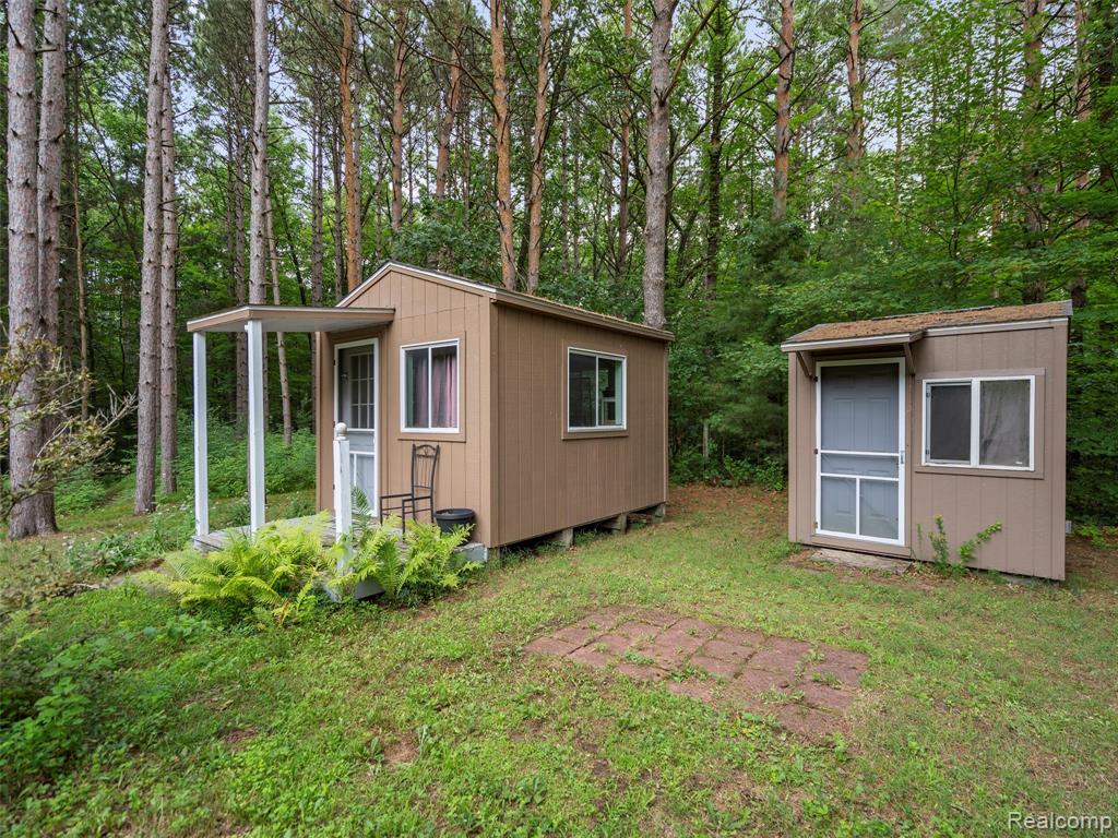 370 Wolfe Road, Ortonville, MI 48462 — Photo 6