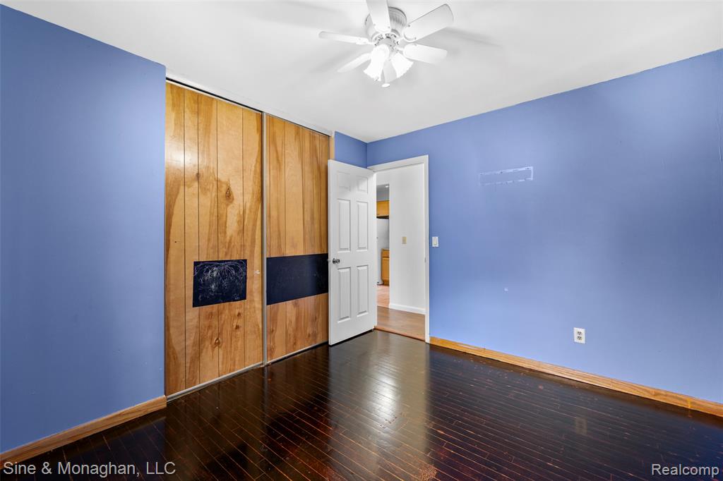 8641 Crabapple Lane, Warren, MI 48093 — Photo 10