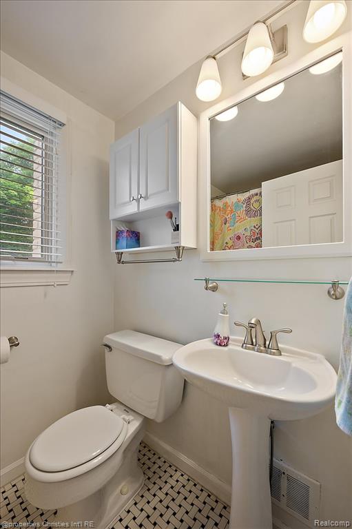 731 N Eton Street, Birmingham, MI 48009 — Photo 17