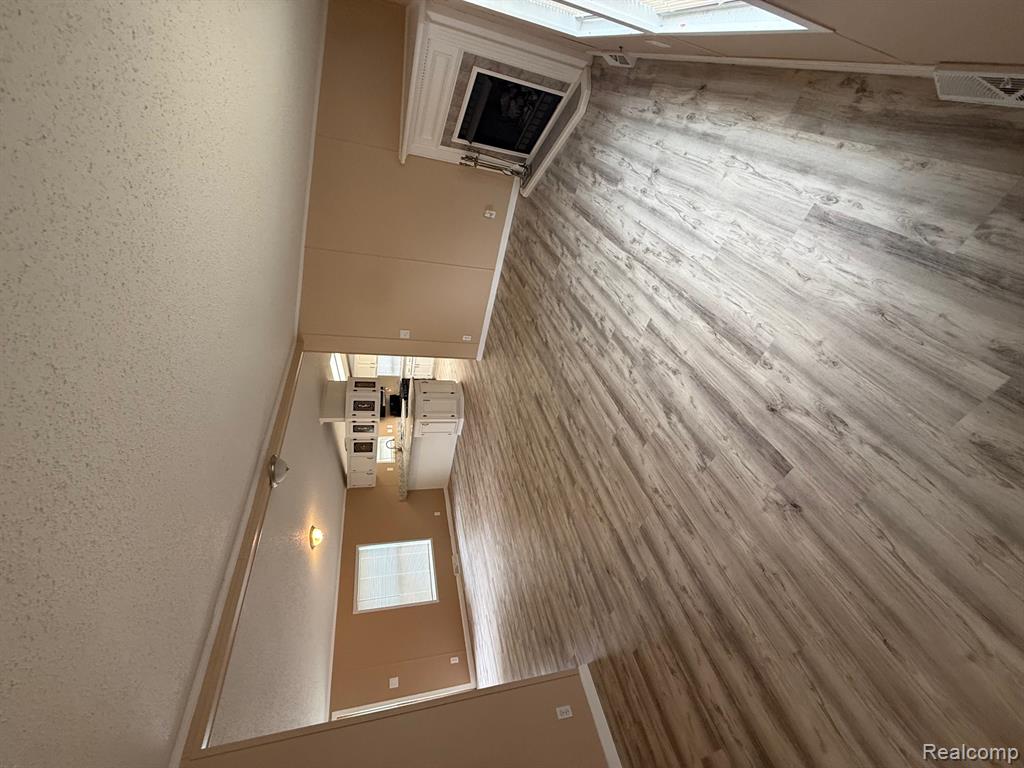 43505 Charlemagne Avenue, Sterling Heights, MI 48314 — Photo 4
