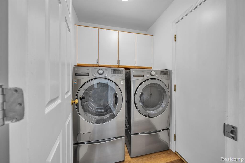 881 Tartan Trail, Bloomfield Hills, MI 48304 — Photo 18