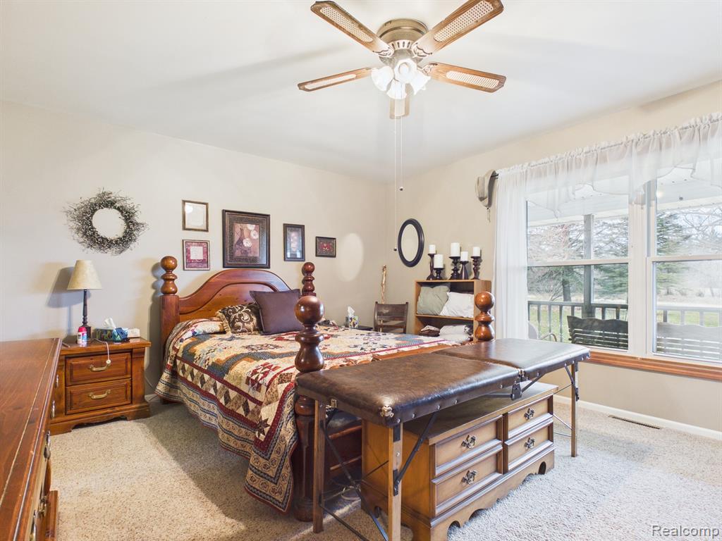 6882 Jones Road, North Branch, MI 48461 — Photo 8