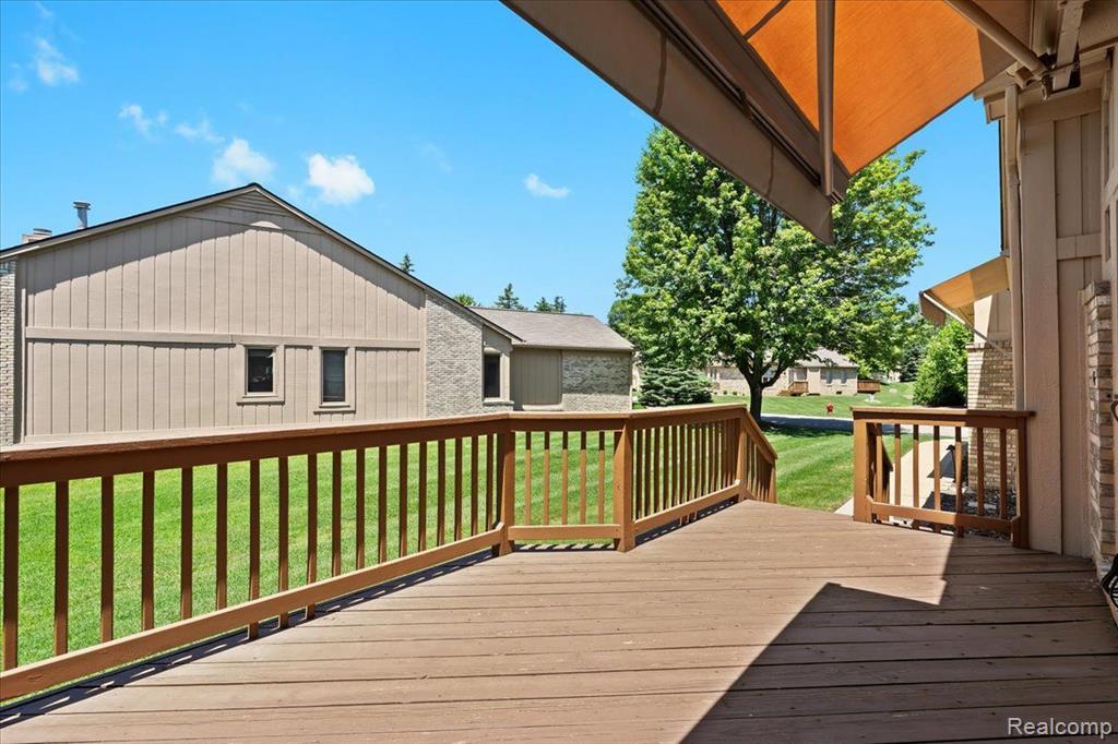 35535 LONE PINE Lane, Farmington Hills, MI 48335 — Photo 6