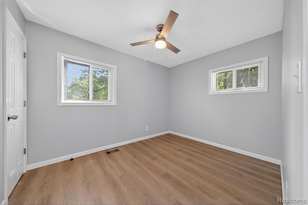 26692 Lorenz Street, Madison Heights, MI 48071 — Photo 10