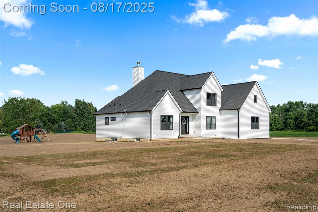 78758 Angling Road, Richmond, MI 48062 — Photo 2