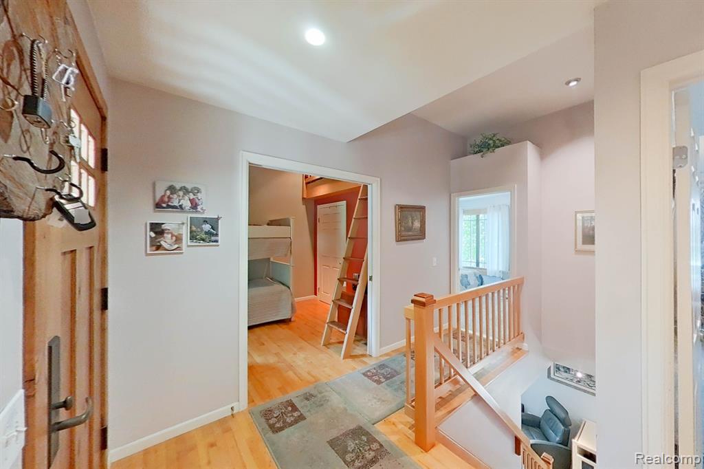 857 HURLEY Drive, Howell, MI 48843 — Photo 31