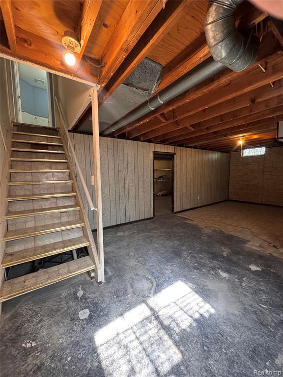 8557 Winchester Drive, Sterling Heights, MI 48313 — Photo 18