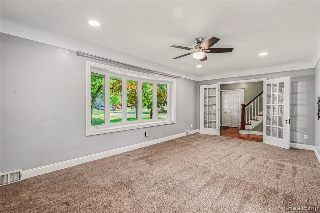 6275 Westmoor Drive, Shelby, MI 48316 — Photo 5