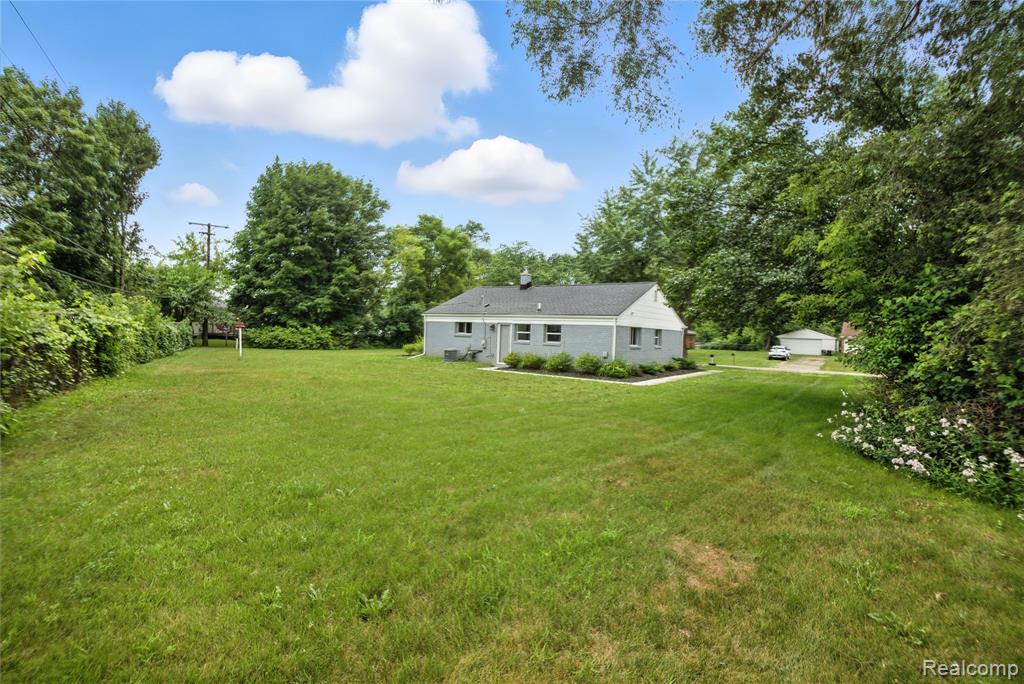 4736 Summerhill Drive, Clarkston, MI — Photo 30