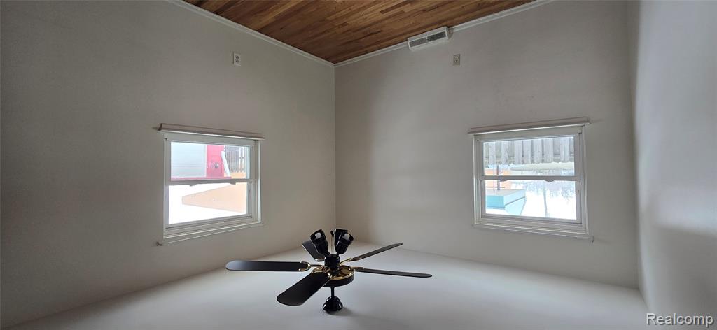 5652 WESTPOINT Street, Dearborn Heights, MI 48125 — Photo 12