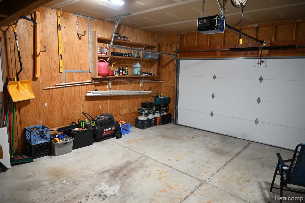 8826 Mikado Drive, Newport, MI 48166 — Photo 22