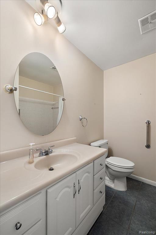 2947 SUN TERRACE Drive, Hartland, MI 48353 — Photo 23
