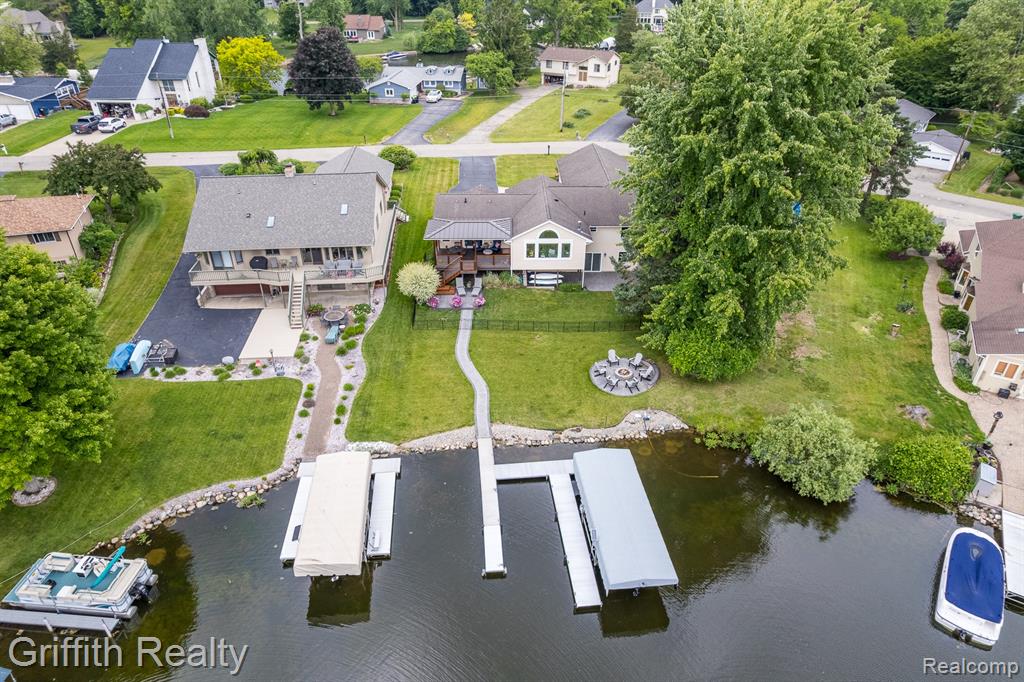 1158 Camelot Drive, Pinckney, MI 48169 — Photo 13