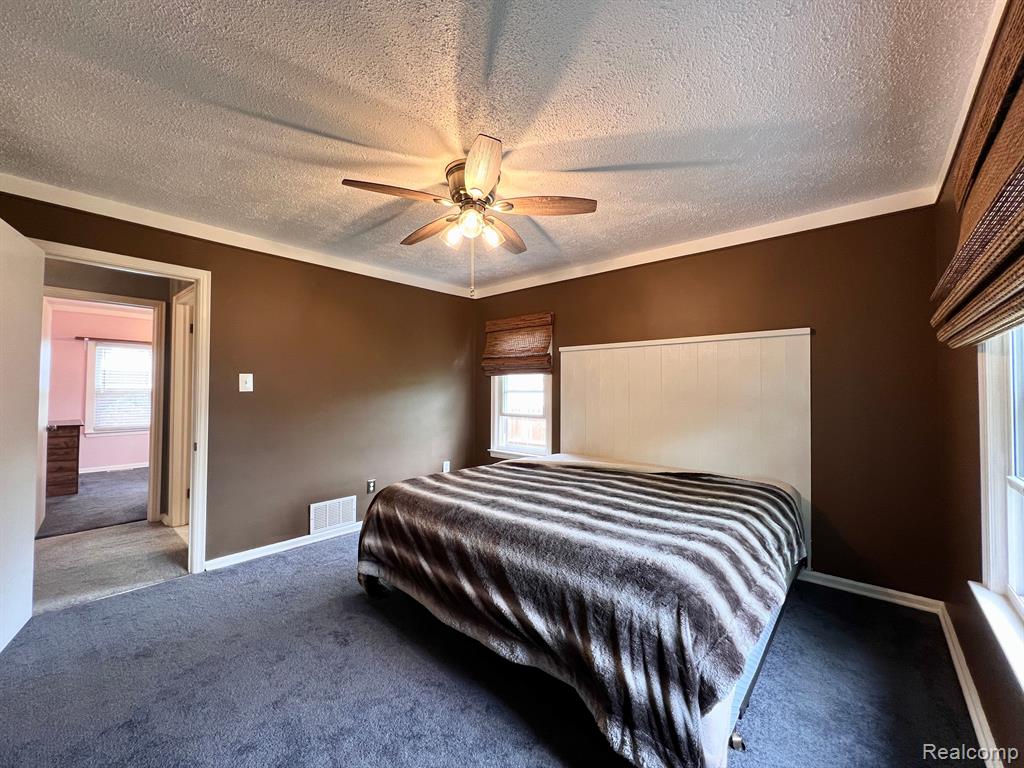 8488 HARDING, Center Line, MI 48015 — Photo 24