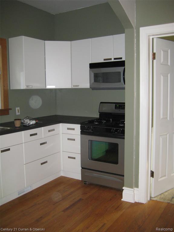 920 N Capitol Avenue, Lansing, MI 48906 — Photo 22