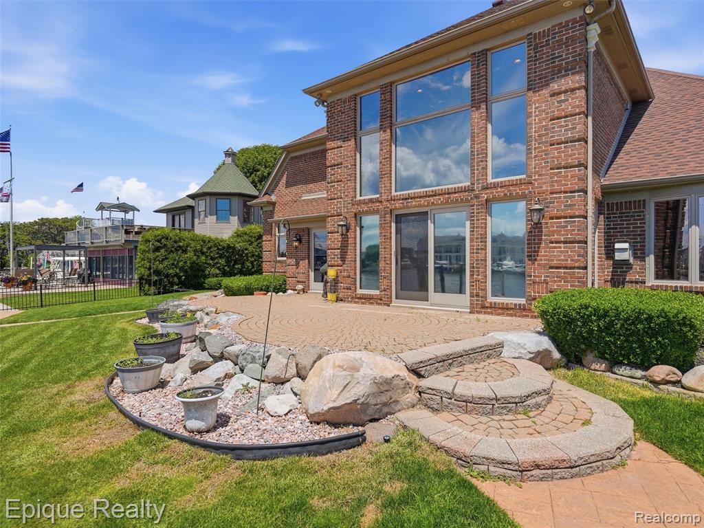 33124 N River Road, Harrison Township, MI — Photo 57