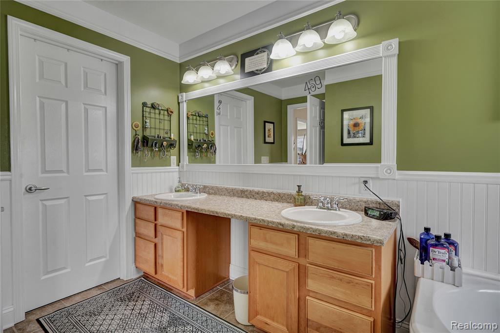3690 Brauer Road, Oxford, MI 48371 — Photo 27