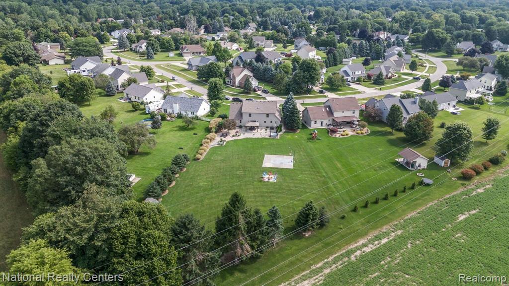 391 MCINTOSH, Almont, MI 48003 — Photo 44