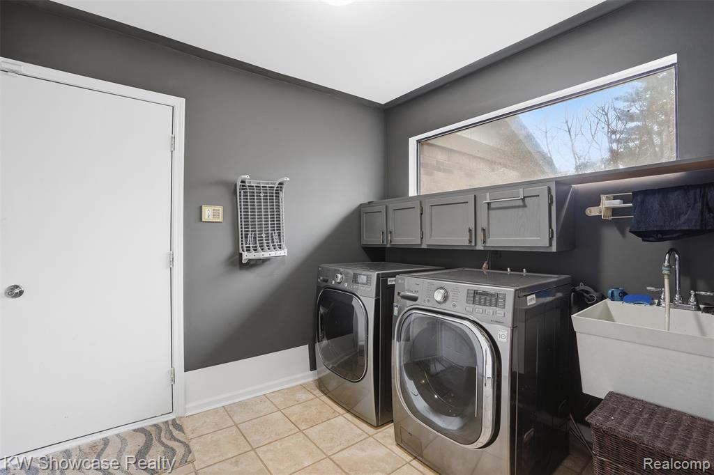 4145 Cumberland Ct, Commerce Twp, MI 48390 — Photo 17