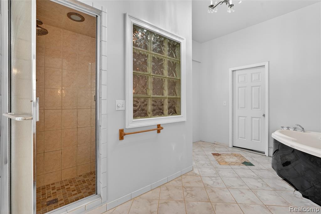 9624 Bridge Lake Road, Clarkston, MI 48348 — Photo 32