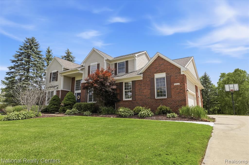 23431 Winged Foot Way, South Lyon, MI 48178 — Photo 4