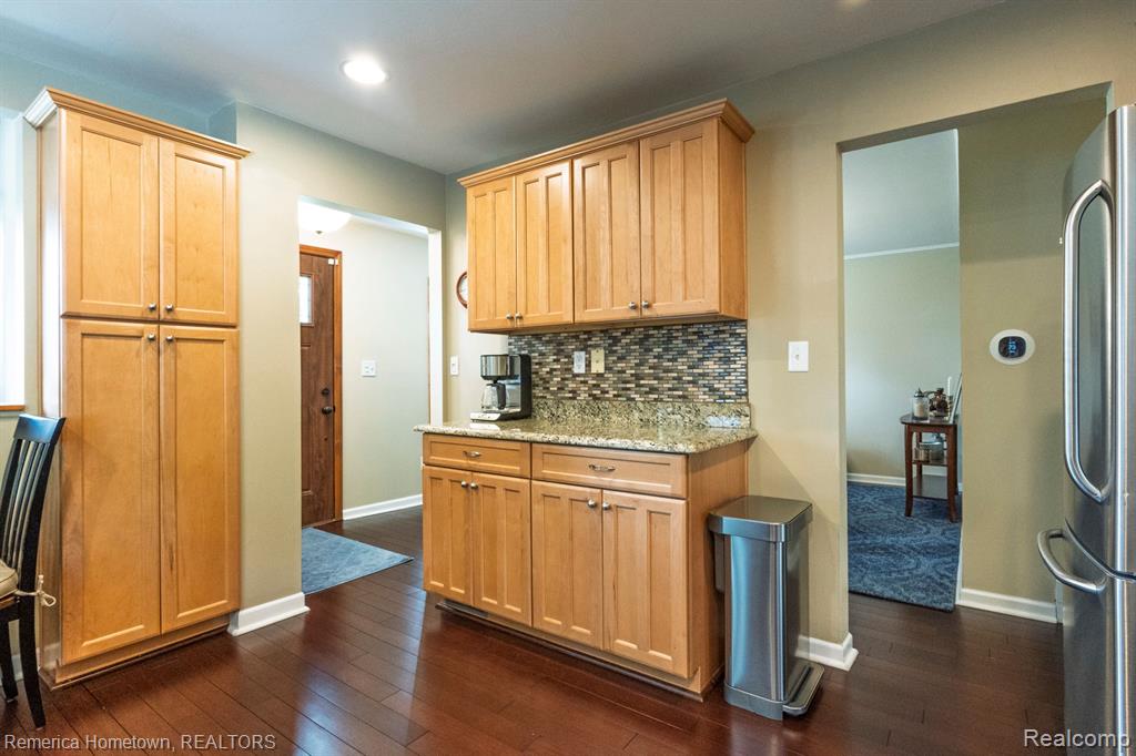 9183 Redbud Avenue, Plymouth, MI 48170 — Photo 11