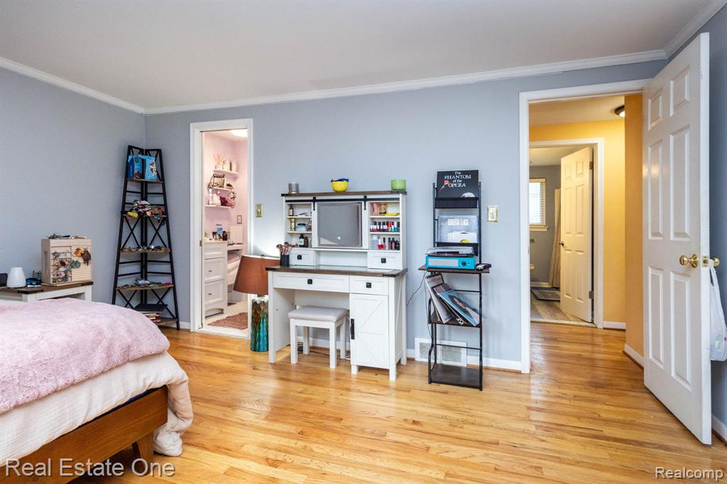 6011 Walker Drive, Troy, MI 48085 — Photo 24