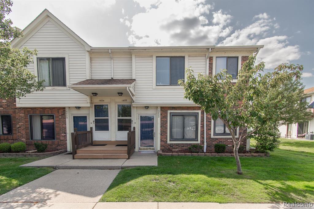 10301 2ND FLOOR W Warren Avenue, Dearborn, MI, 48126