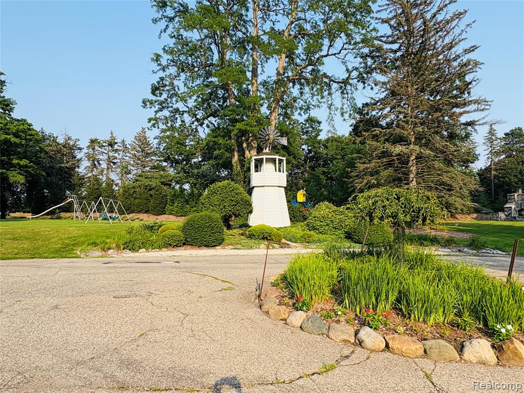 4115 Orchard Way, Bloomfield Hills, MI 48301 — Photo 63