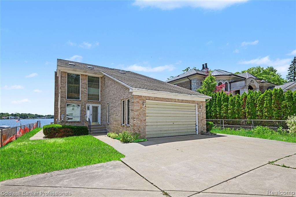 7351 Locklin, West Bloomfield, MI 48324 — Photo 2