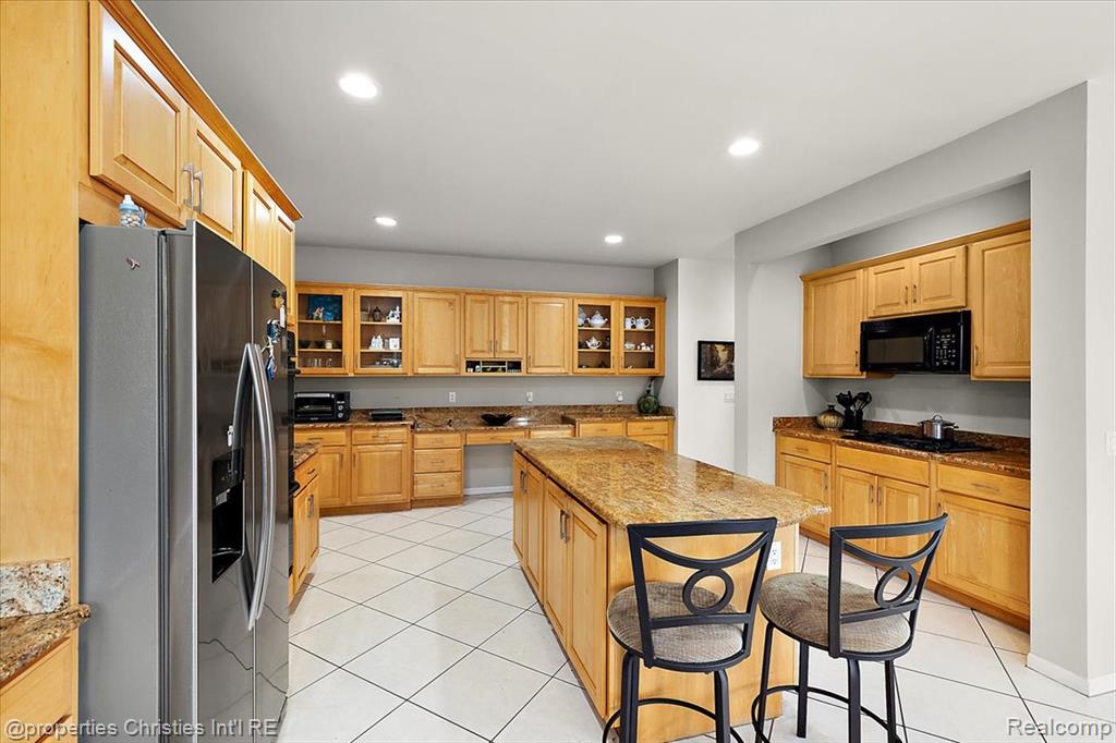 58 INGRAM Drive, Troy, MI 48098 — Photo 42