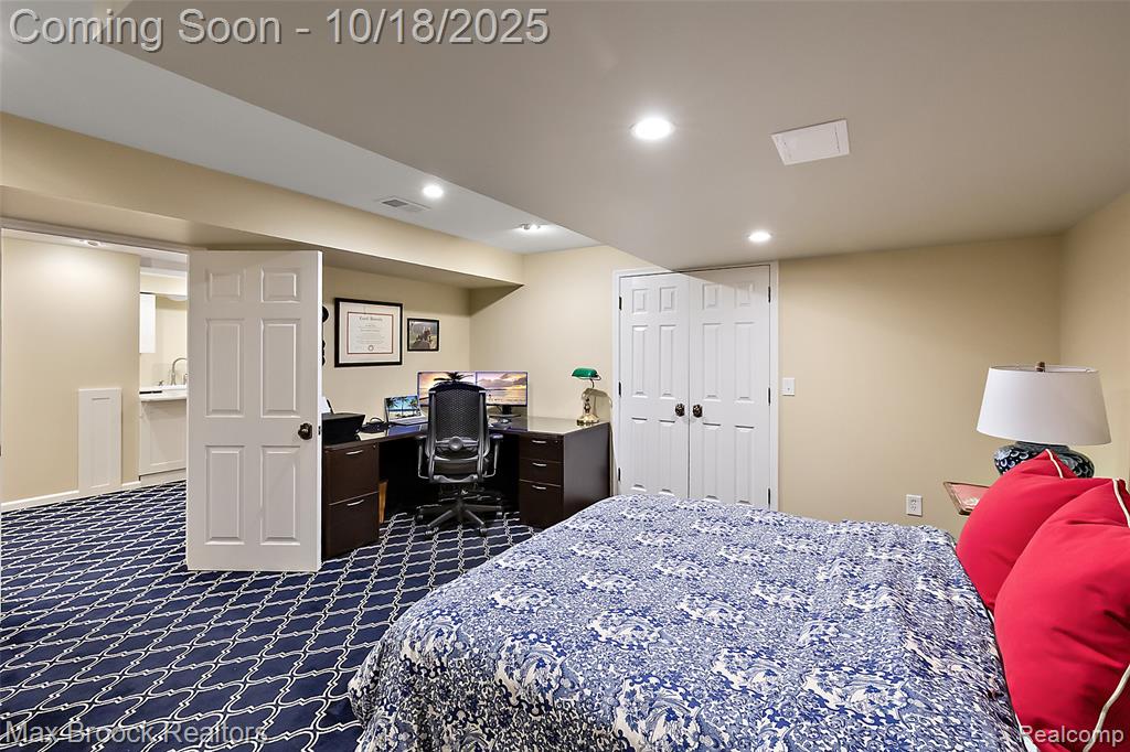521 Kingsley Trail, Bloomfield Hills, MI 48304 — Photo 36